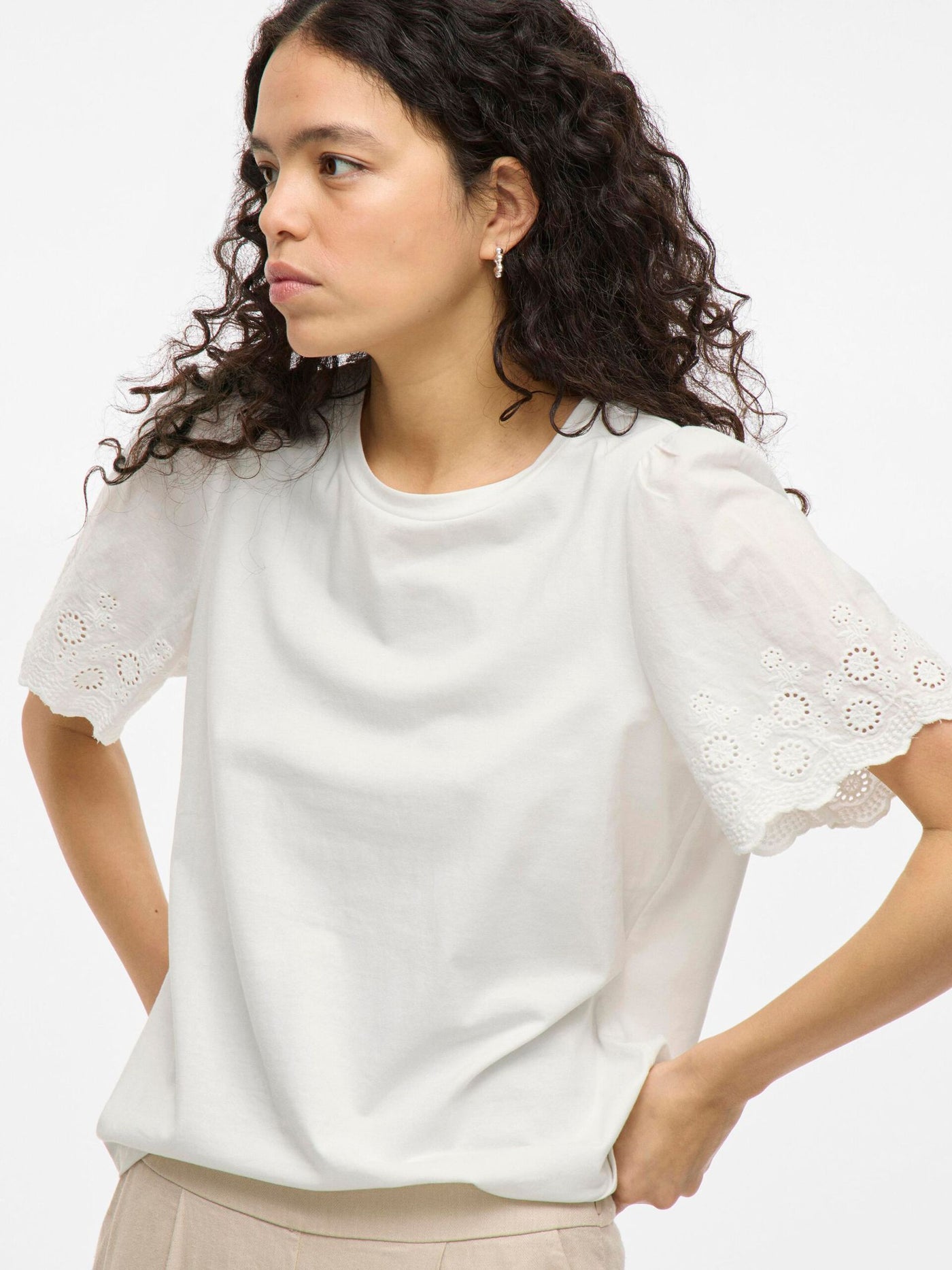 Broiderie Sleeve Tee