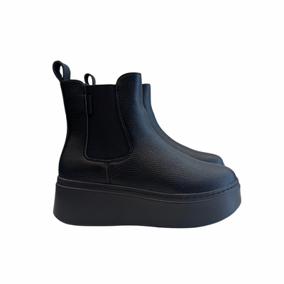 Lightweight Platform Boots