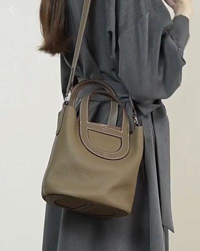 Loop Leather Bag Black