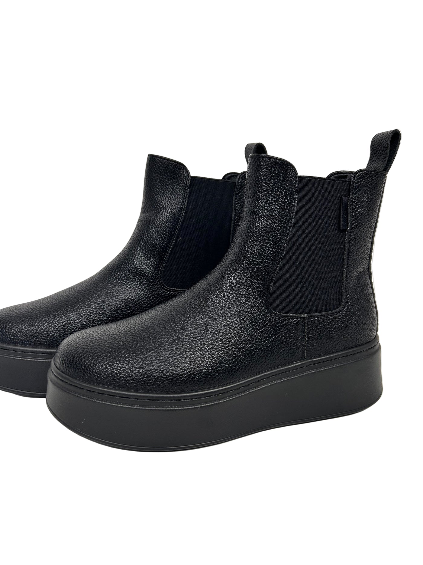 Lightweight Platform Boots