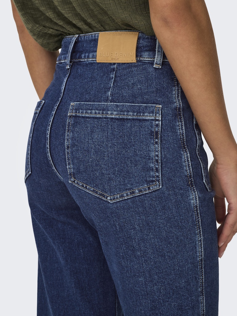 Juicy Pocket Front Jeans