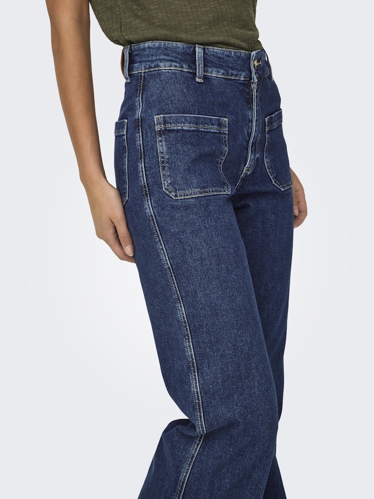 Juicy Pocket Front Jeans