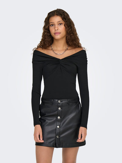 Queen Long Sleeve Top Black