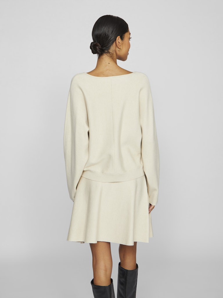 Premium V-Neck Jumper Cream