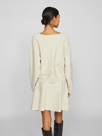 Premium V-Neck Jumper Cream