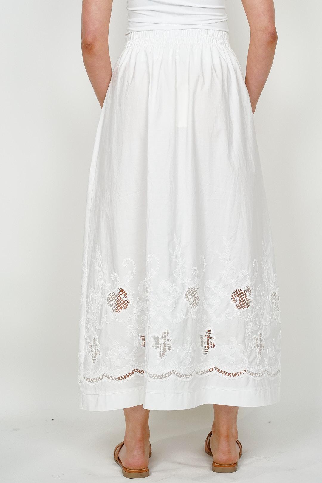 BP Broiderie White Skirt