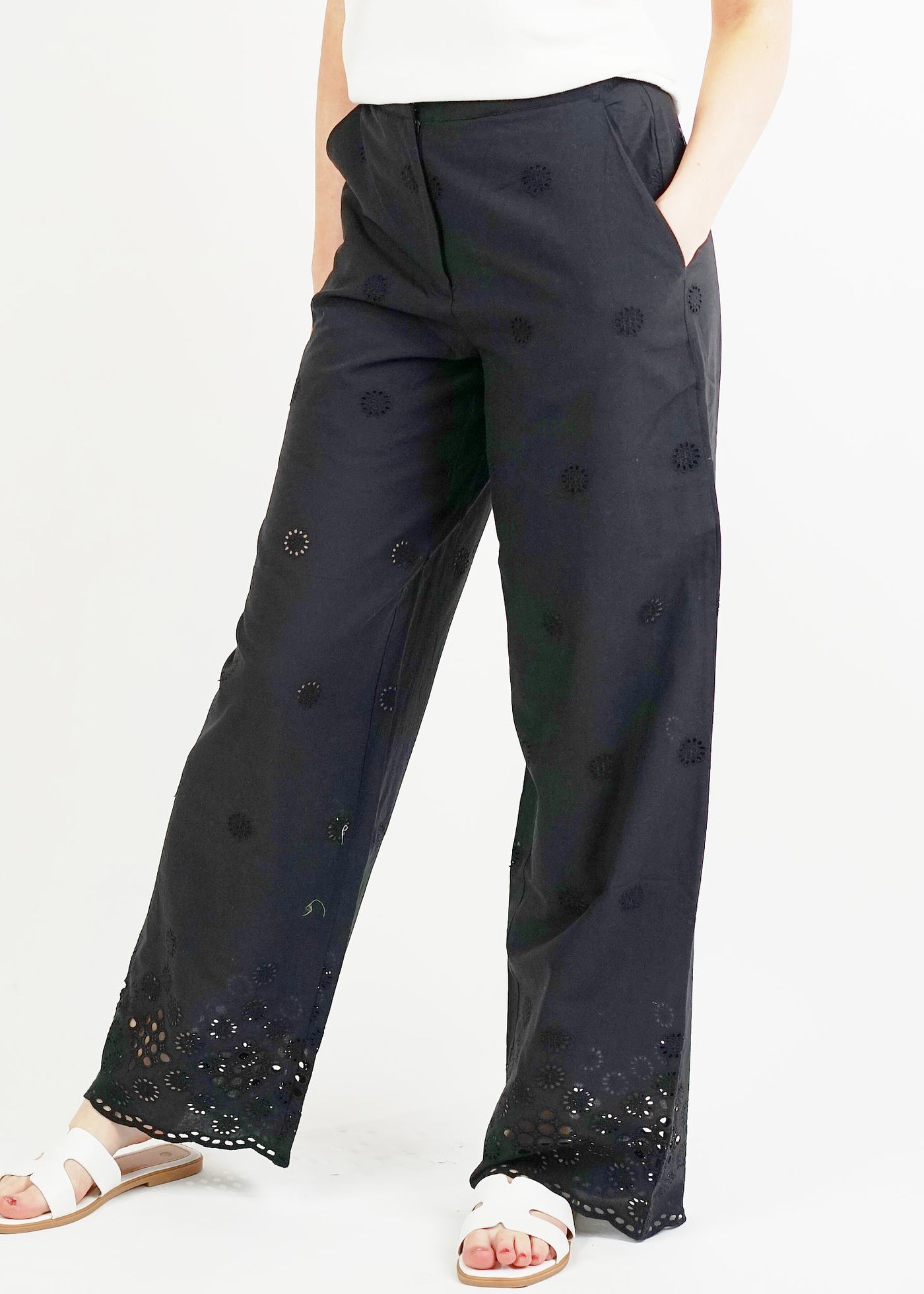 Naya Broiderie Trousers Black