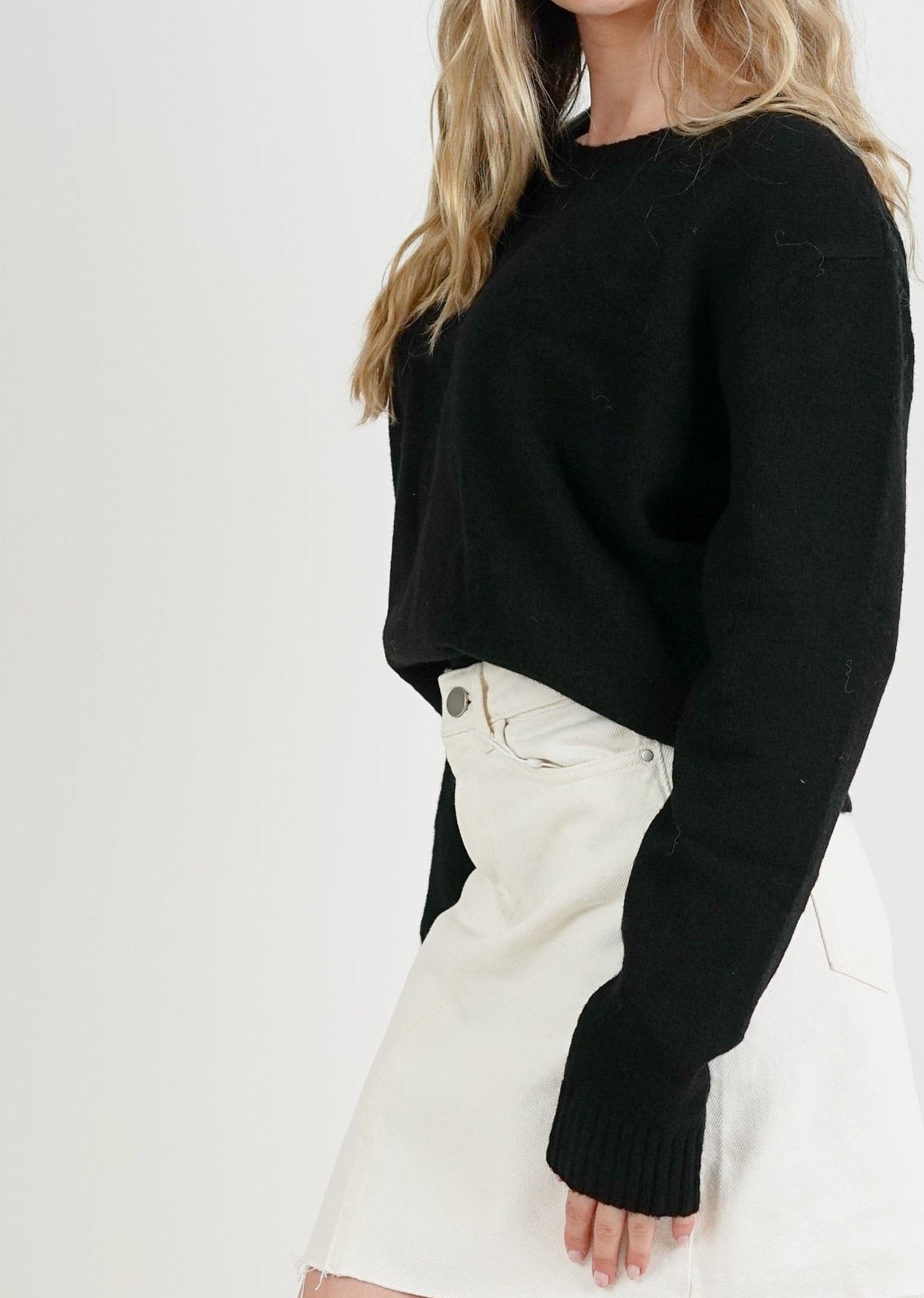 Fluffy Wool Crew Neck Jumper Black 73054