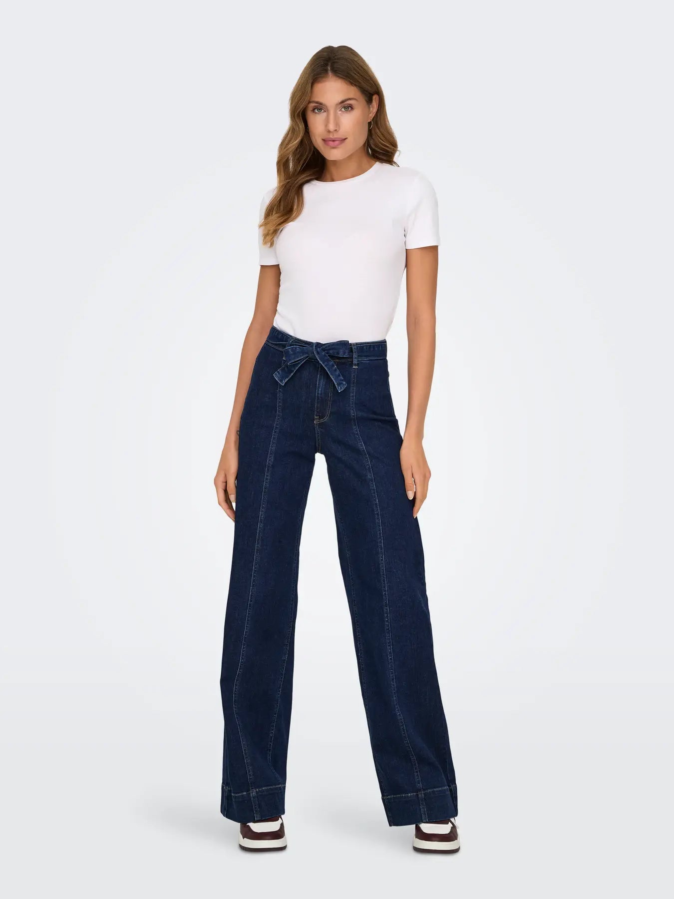 Bow Front Jeans