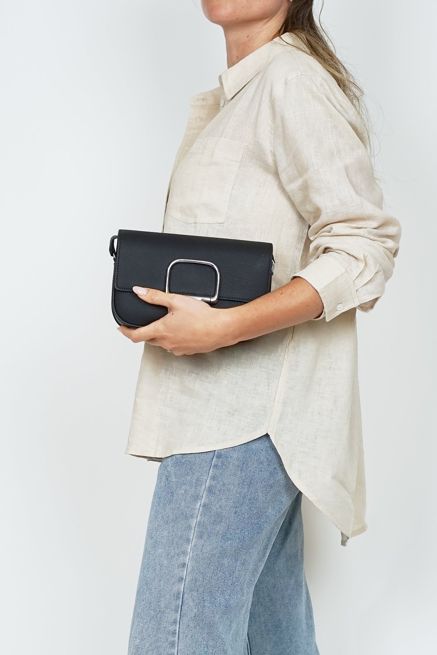 Leather Horse Bit Cross Body Bag Black